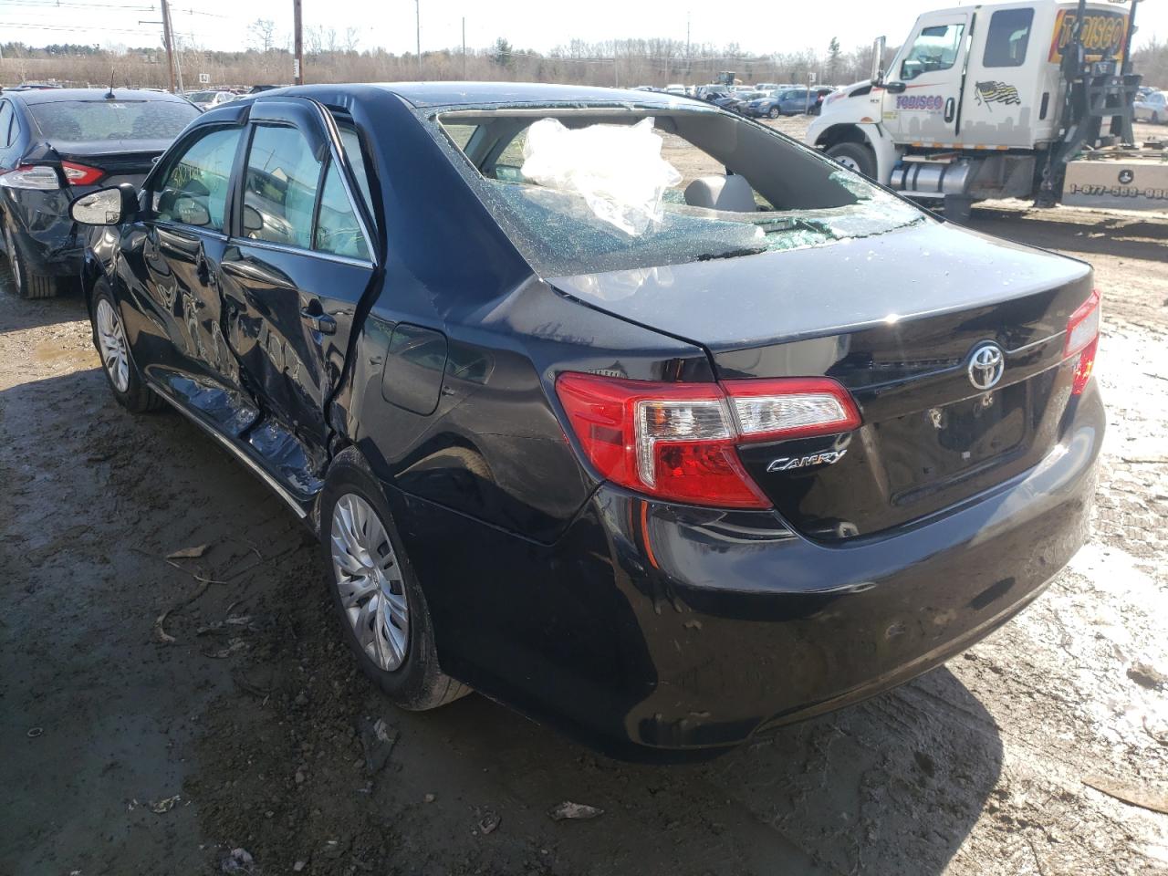 Photo 3 from auction – 2014 TOYOTA CAMRY L with VIN 4T4BF1FK4ER421632