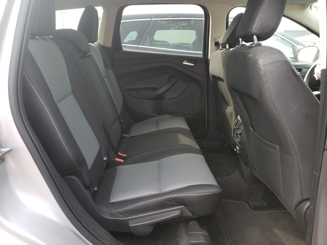Photo 6 from auction – 2019 FORD ESCAPE SE with VIN 1FMCU0GD9KUA13685