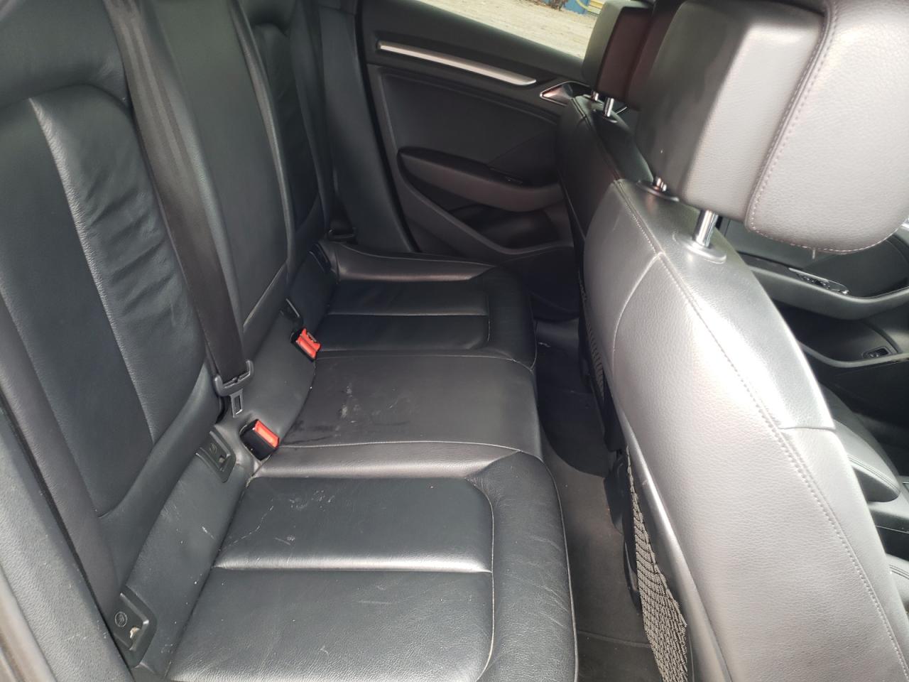 Photo 6 from auction – 2018 AUDI A3 PREMIUM with VIN WAUAUGFF0J1064139
