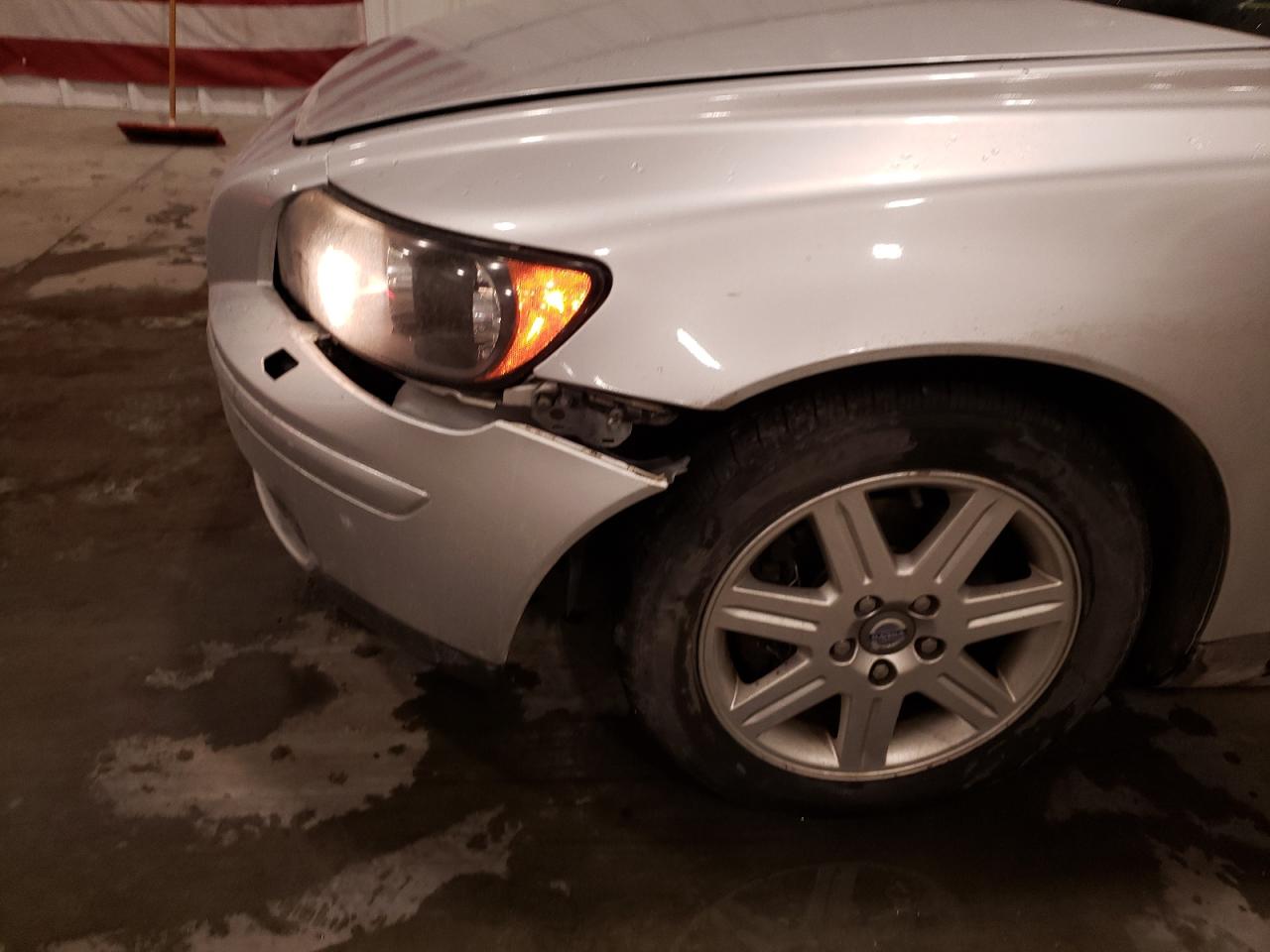 Photo 10 from auction – 2007 VOLVO S40 2.4I with VIN YV1MS382872293805