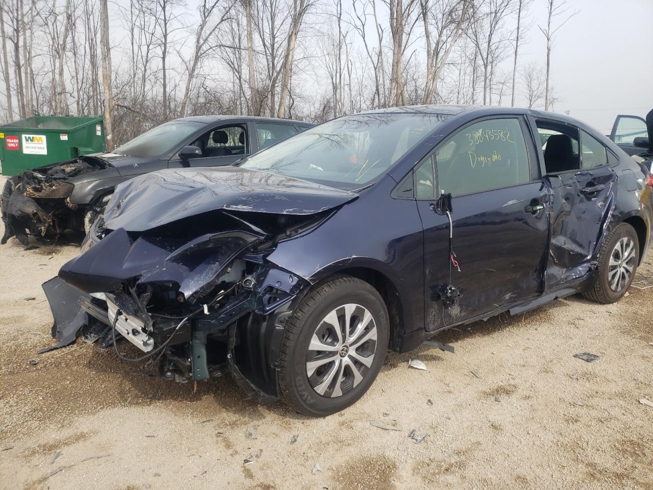 Photo 2 from auction – 2005 TOYOTA COROLLA with VIN 1NXBR32E25Z430066