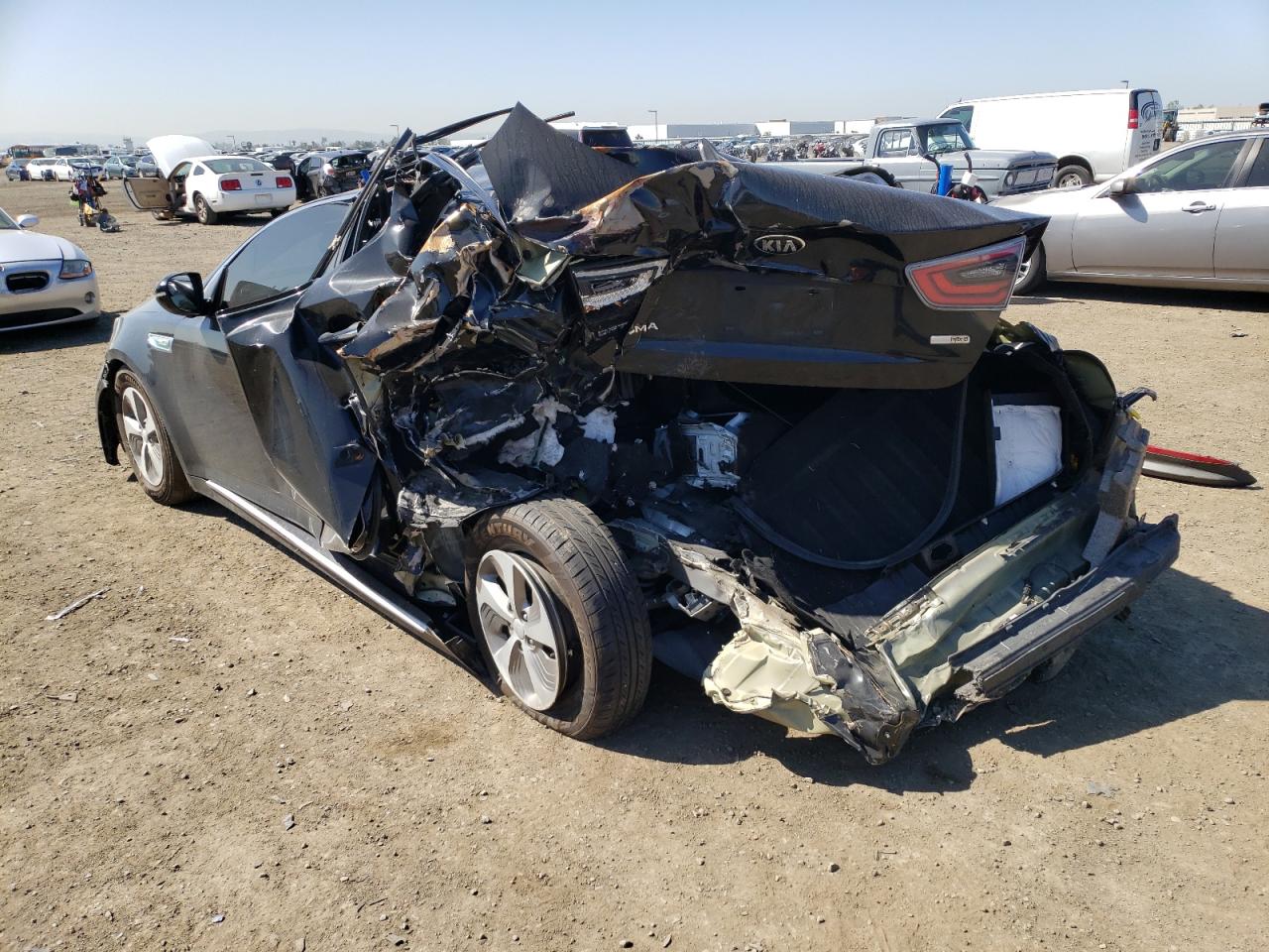 Photo 3 from auction – 2015 KIA OPTIMA HYB with VIN KNAGM4ADXF5078807