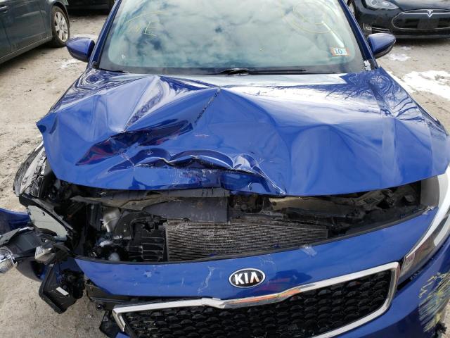 Photo 7 from auction – 2017 KIA FORTE LX with VIN 3KPFL4A70HE009952