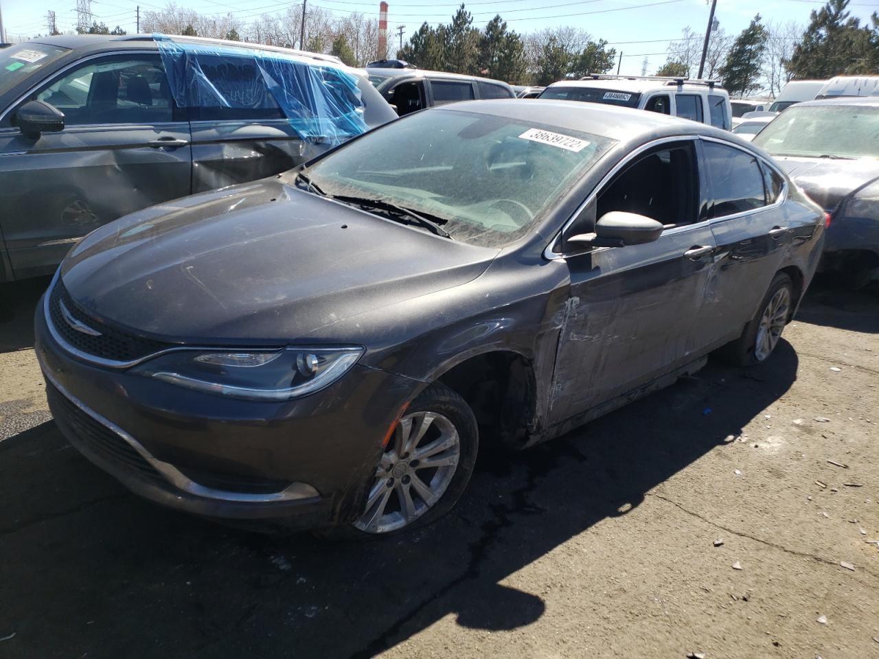 Photo 2 from auction – 2015 CHRYSLER 200 LIMITE with VIN 1C3CCCAB3FN671510