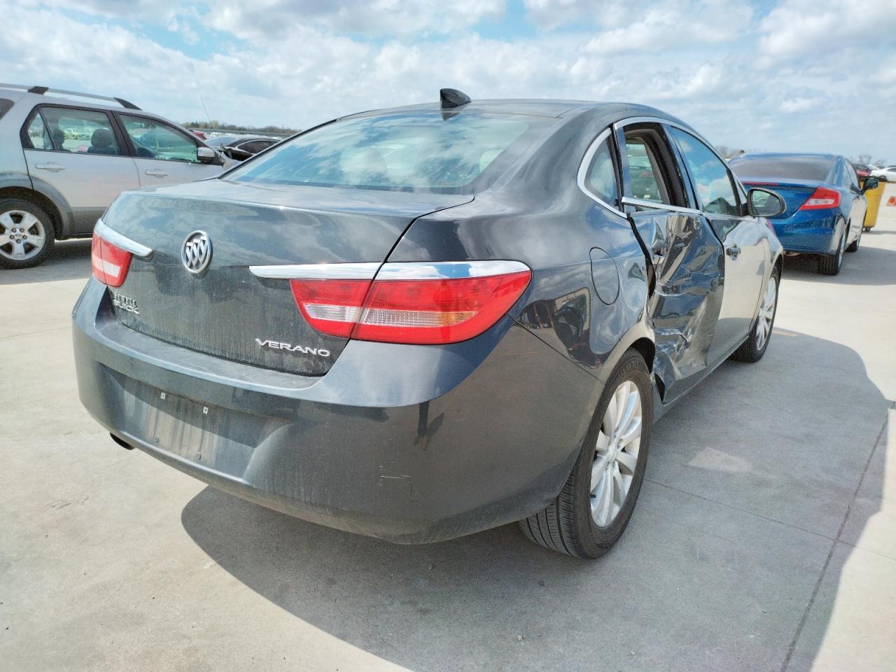 Photo 4 from auction – 2015 BUICK VERANO with VIN 1G4PP5SK1F4207130