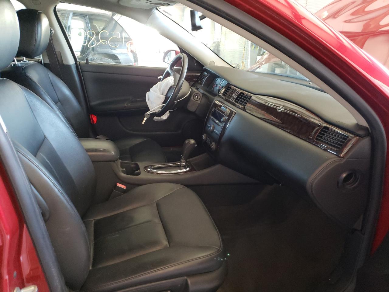 Photo 5 from auction – 2014 CHEVROLET IMPALA LIM with VIN 2G1WC5E32E1172942