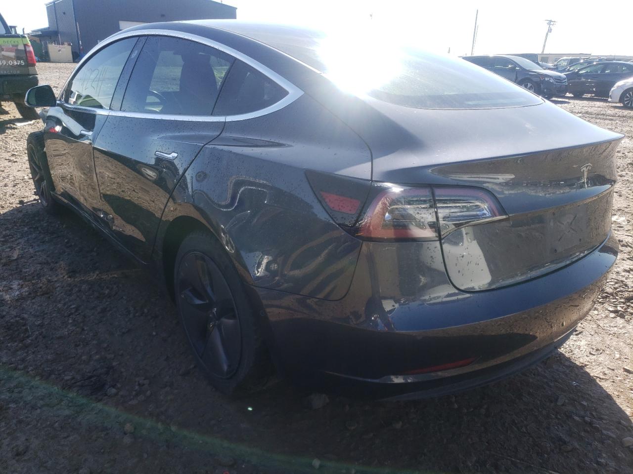 Photo 3 from auction – 2018 TESLA MODEL 3 with VIN 5YJ3E1EA1JF005040