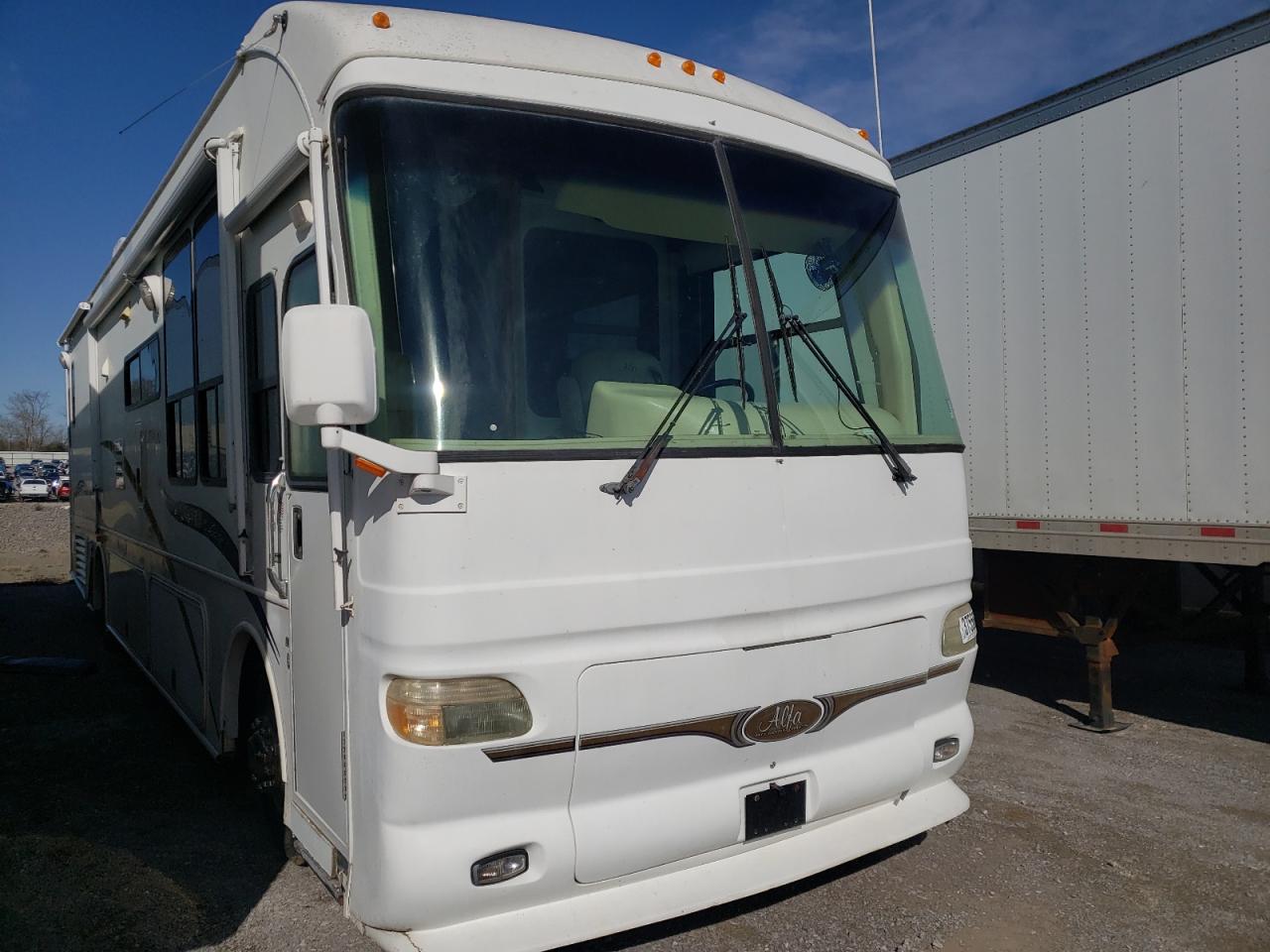 Photo 1 from auction – 2003 OTHER MOTORHOME with VIN 4UZAAHAK83CM27036