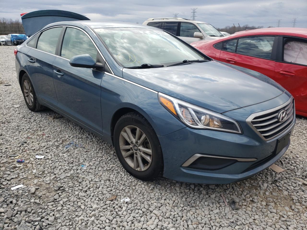 HYUNDAI SONATA SE 2016 with VIN 5NPE24AF3GH264241 - Photo from auction