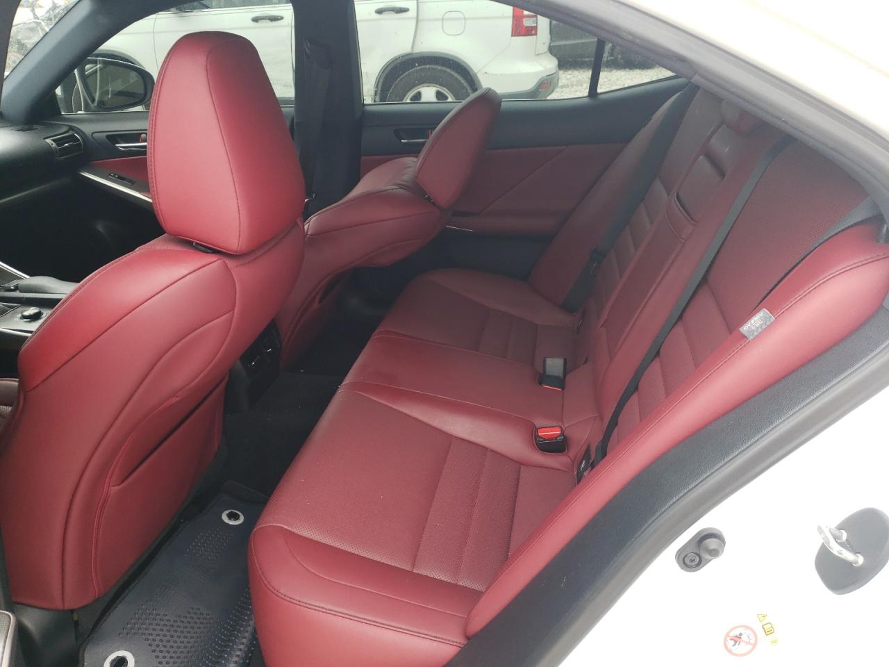 Photo 6 from auction – 2016 LEXUS IS 200T with VIN JTHBA1D26G5038660