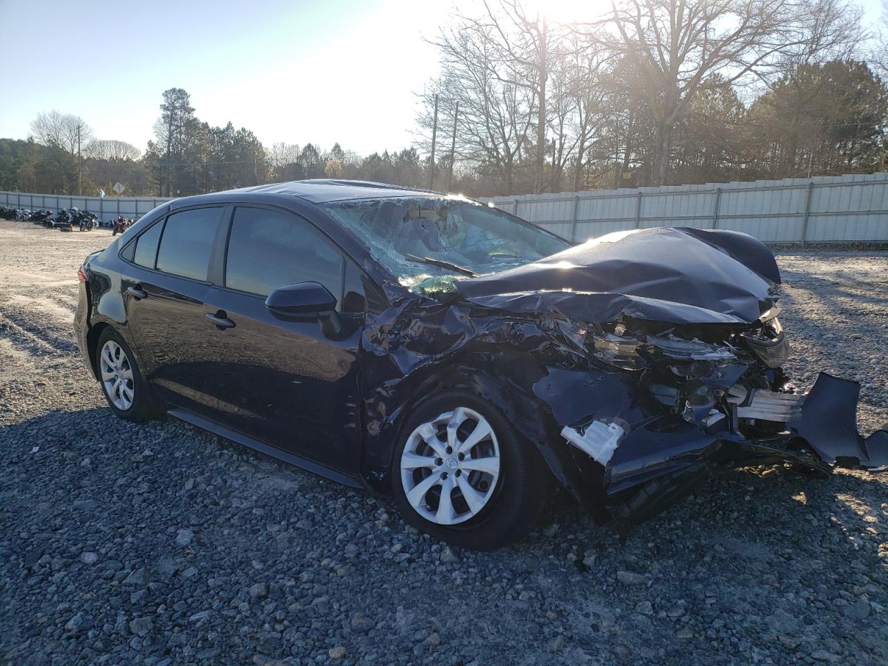 TOYOTA COROLLA LE 2022 with VIN 5YFEPMAE8NP309098 - Photo from auction