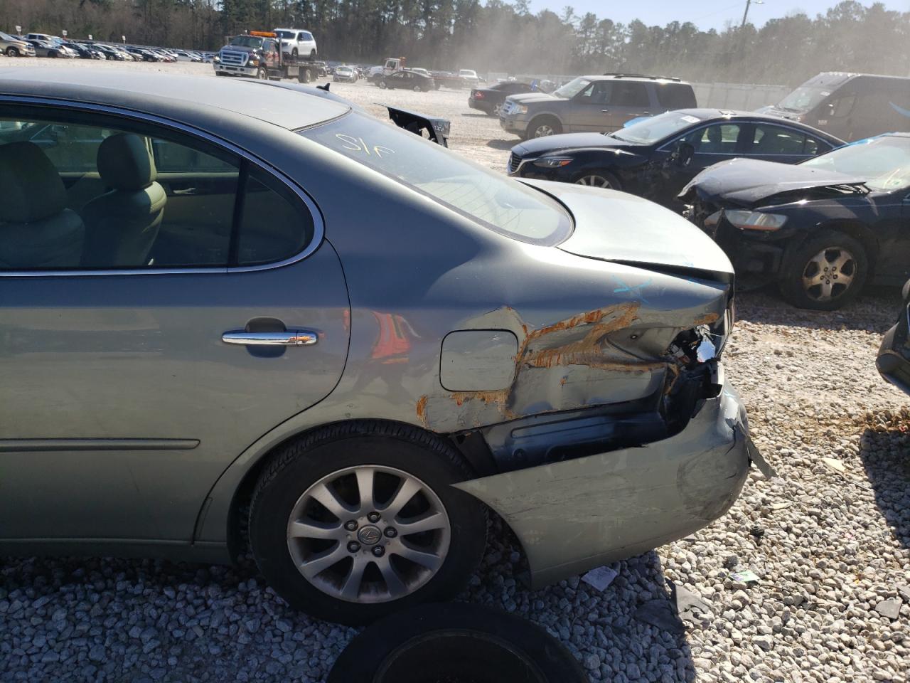 Photo 9 from auction – 2004 LEXUS ES 330 with VIN JTHBA30G545006226