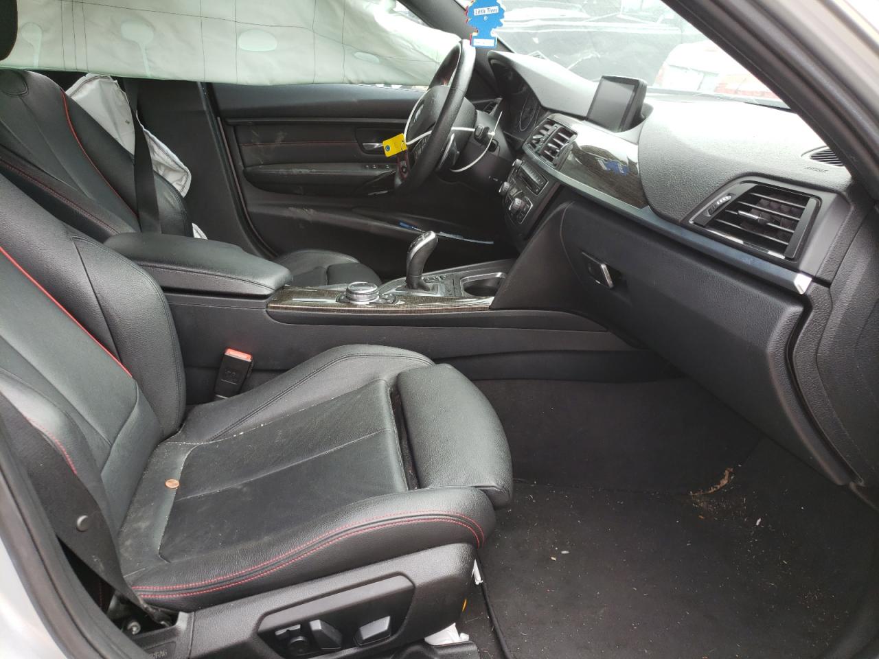 Photo 5 from auction – 2015 BMW 328 XI with VIN WBA3B3G53FNR85770