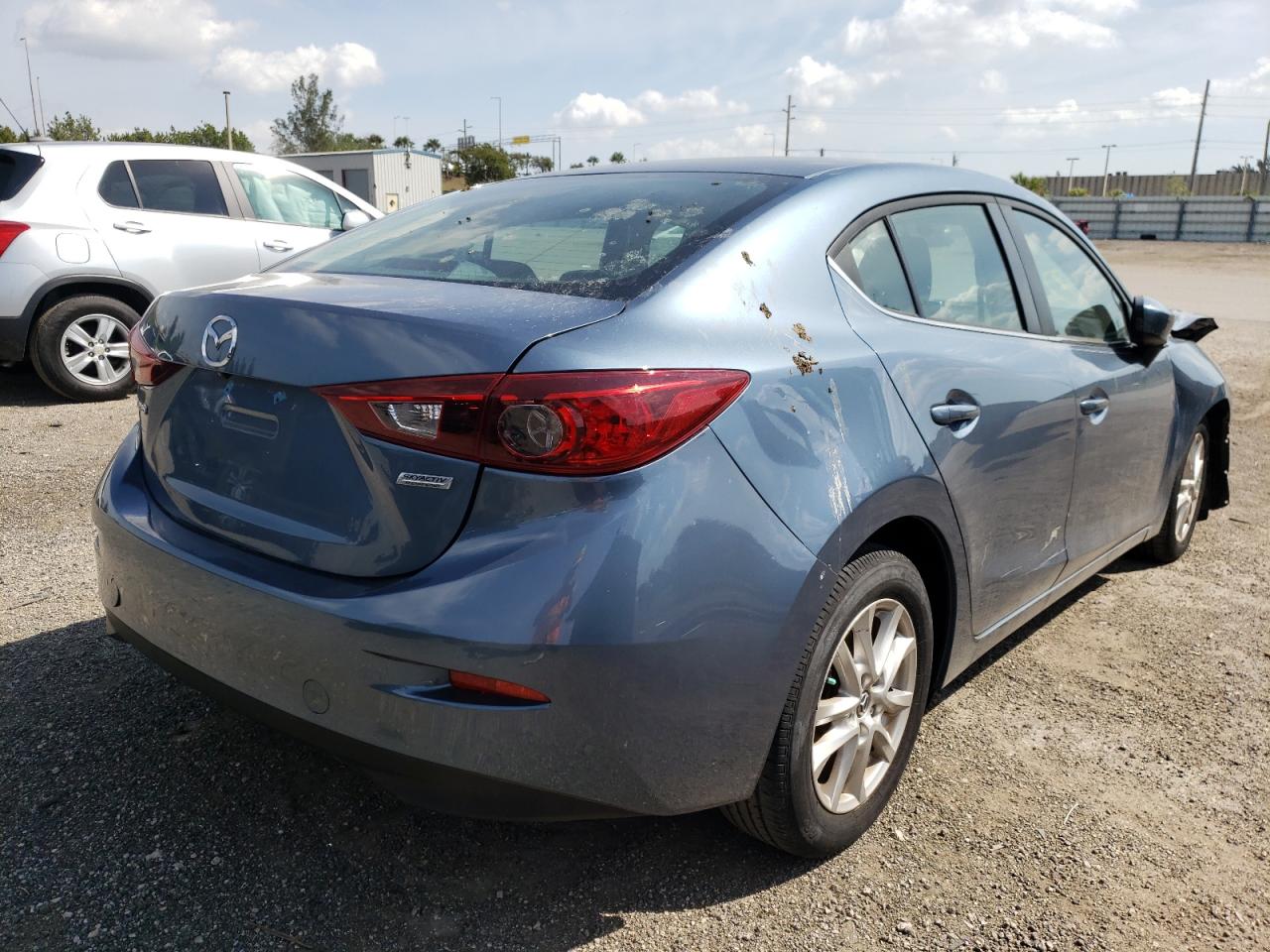Photo 4 from auction – 2016 MAZDA 3 SPORT with VIN 3MZBM1U75GM322583