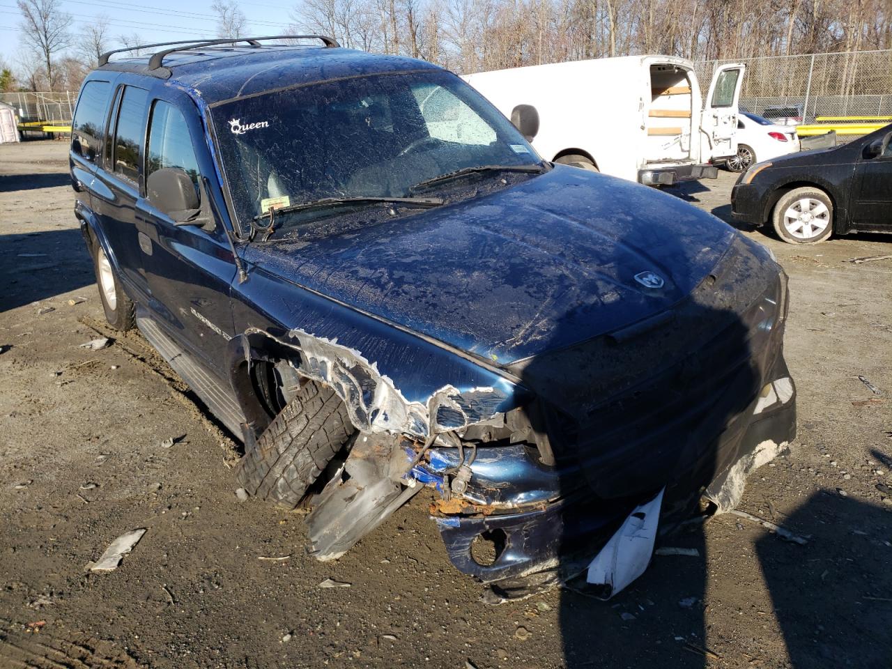 DODGE DURANGO 2000 with VIN 1B4HS28N3YF207805 - Photo from auction