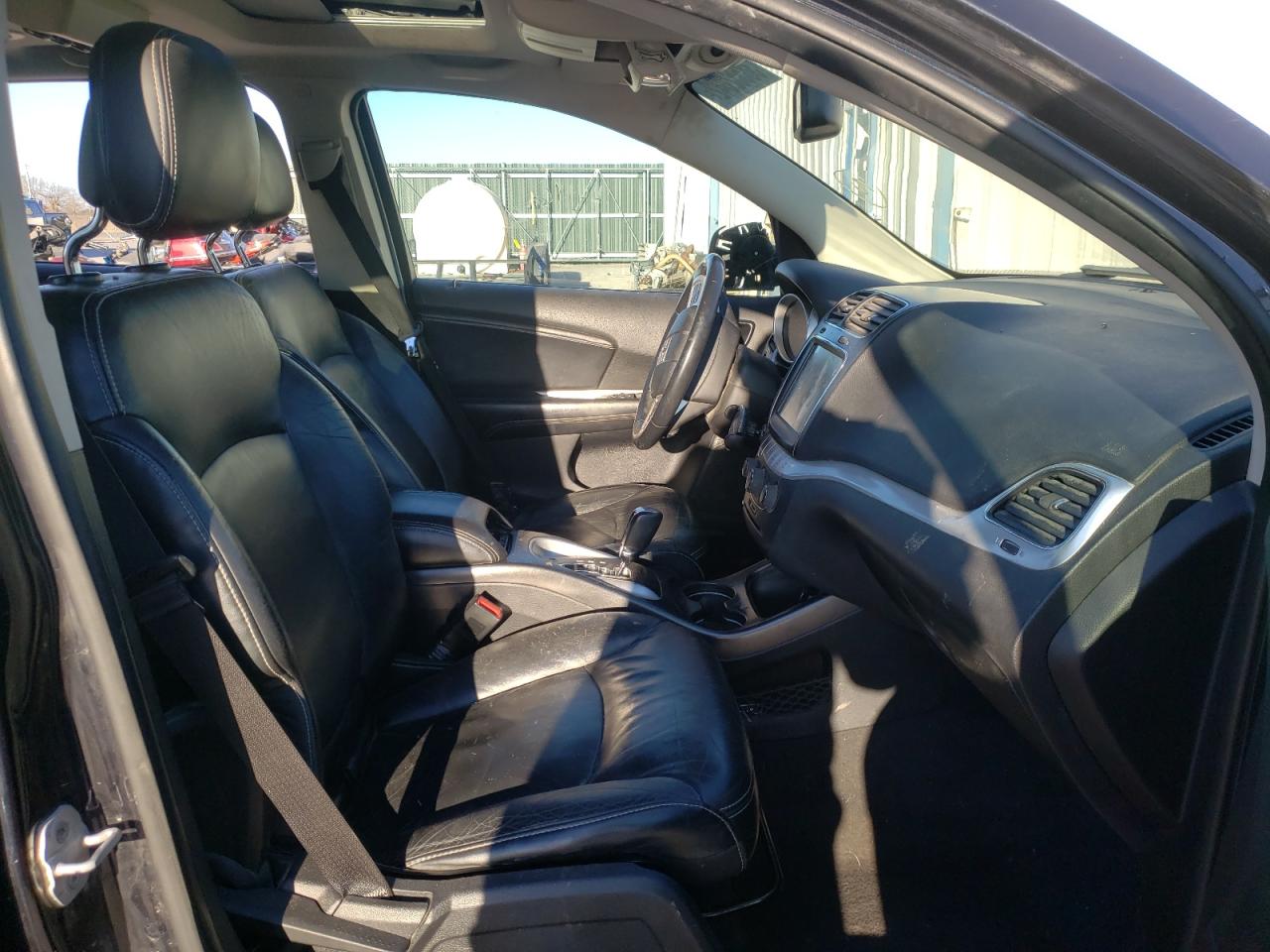 Photo 5 from auction – 2011 DODGE JOURNEY LU with VIN 3D4PG9FG1BT509915