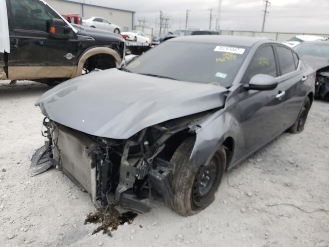 Photo 2 from auction – 2020 NISSAN ALTIMA S with VIN 1N4BL4BV7LC182708