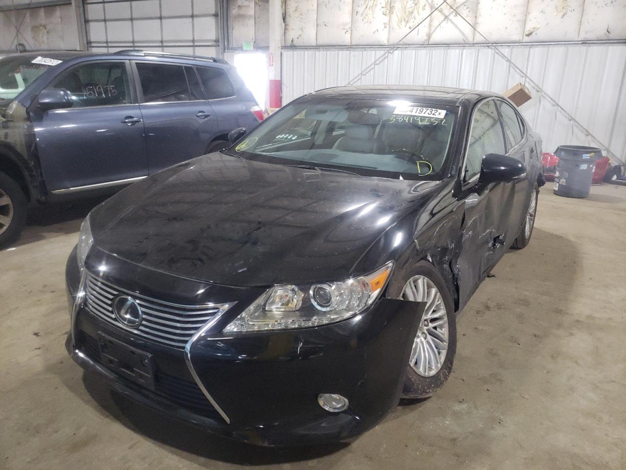 Photo 2 from auction – 2014 LEXUS ES 350 with VIN JTHBK1GG7E2138060