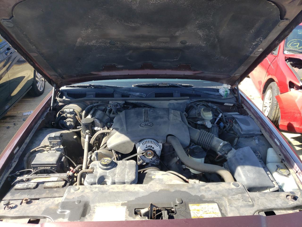 Photo 7 from auction – 2000 MERCURY GRAND MARQ with VIN 2MEFM74W4YX714196