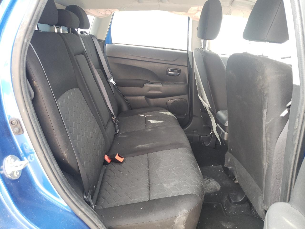 Photo 6 from auction – 2020 MITSUBISHI OUTLANDER with VIN JA4AP3AU7LU019803