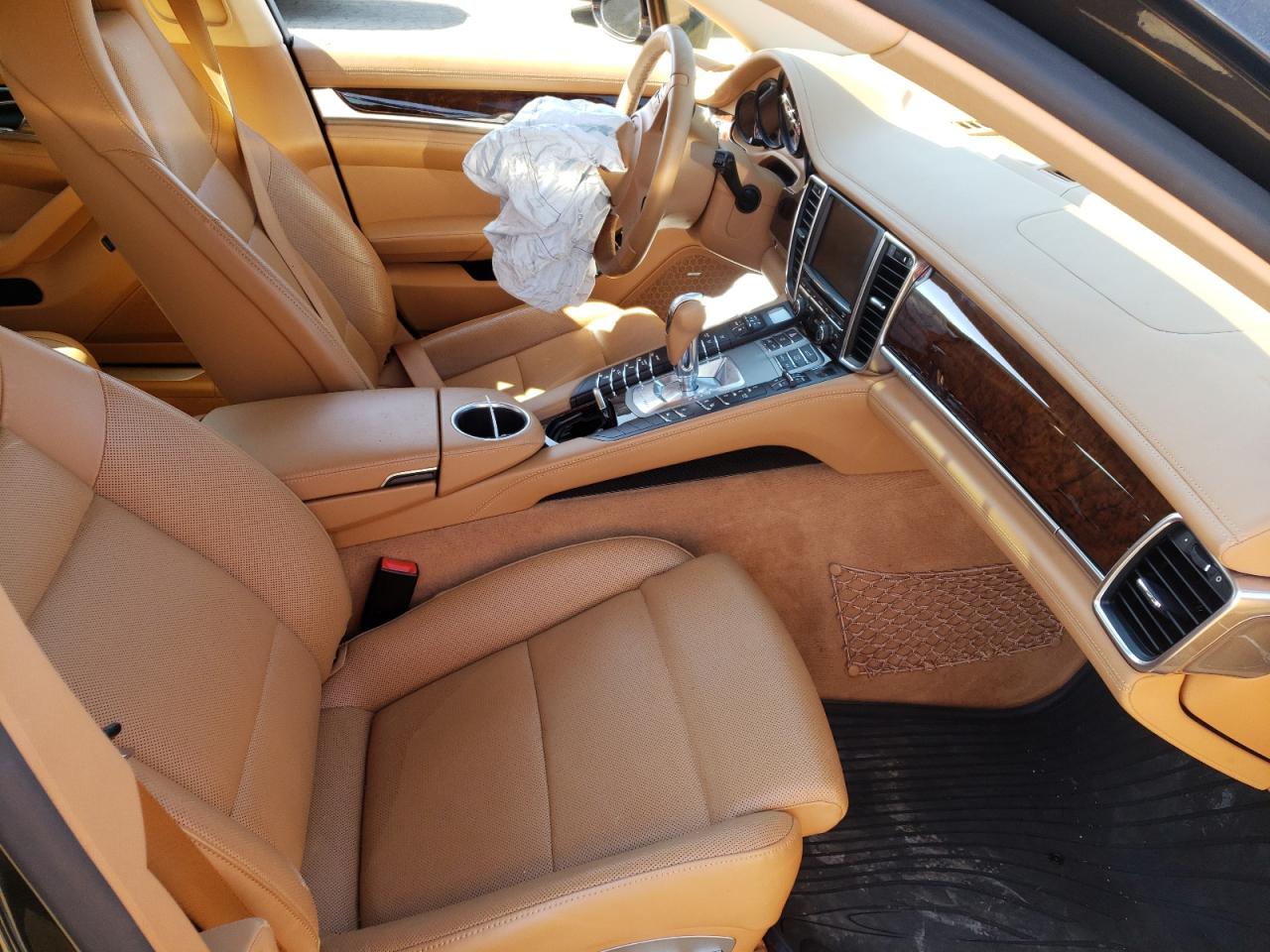 Photo 5 from auction – 2014 PORSCHE PANAMERA S with VIN WP0AB2A71EL056122