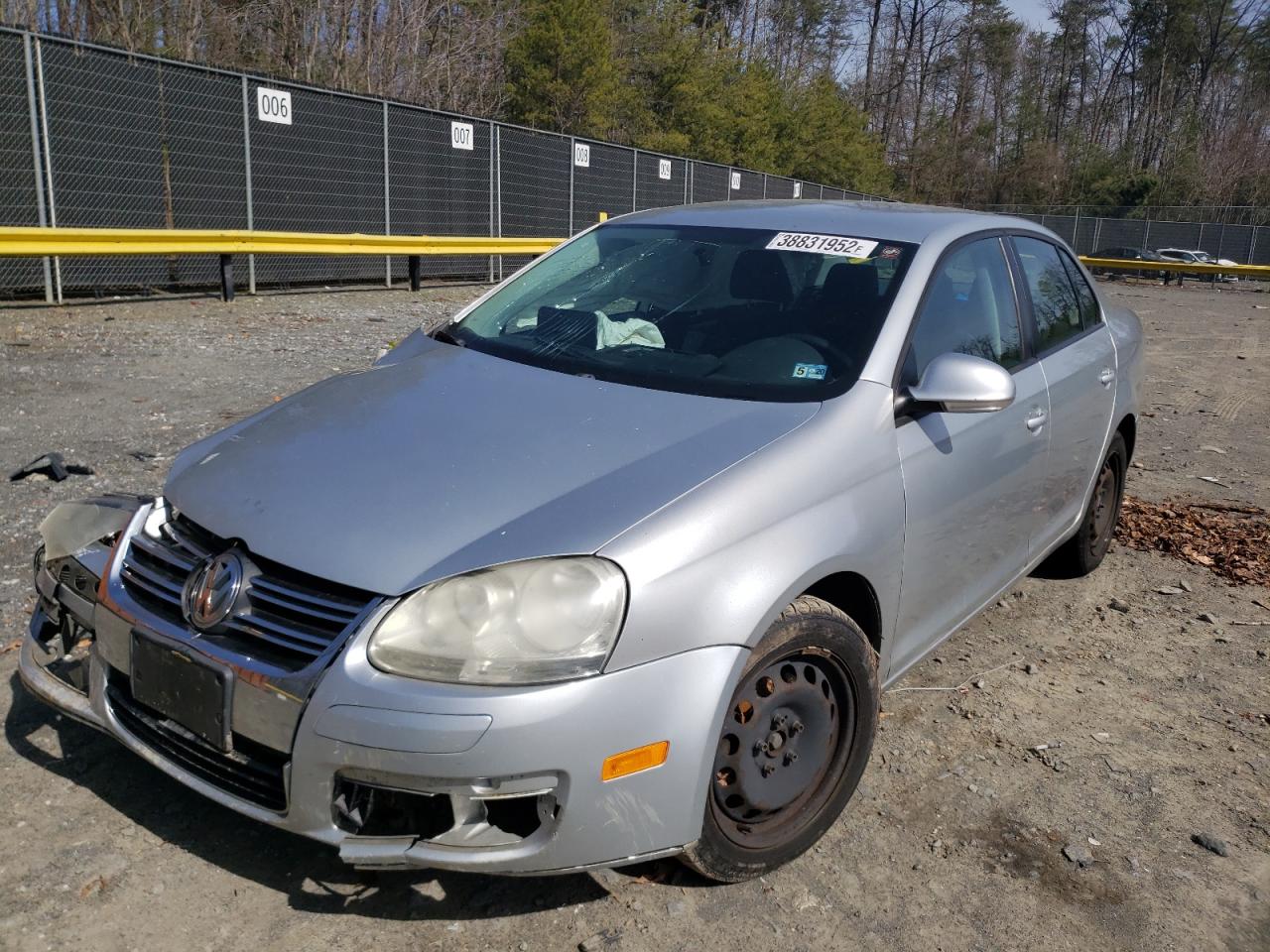 Photo 2 from auction – 2009 VOLKSWAGEN JETTA S with VIN 3VWJM71K09M090128