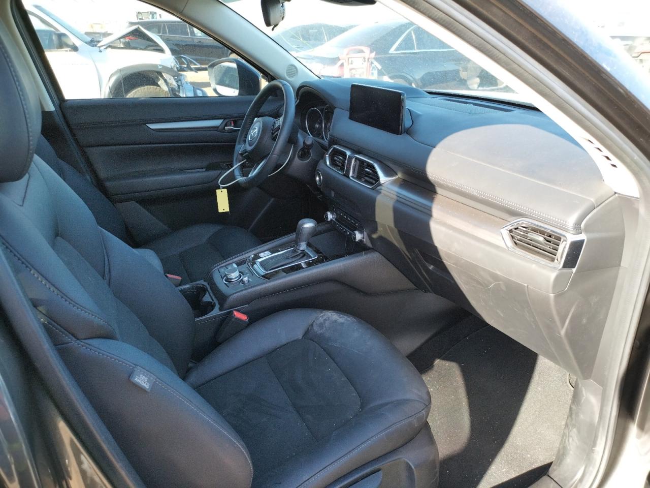Photo 5 from auction – 2021 MAZDA CX-5 TOURI with VIN JM3KFACM1M1315909
