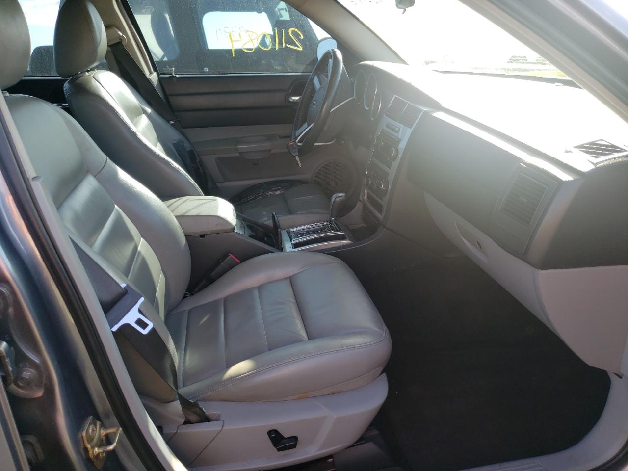 Photo 5 from auction – 2006 DODGE CHARGER R/ with VIN 2B3KA53H56H217280