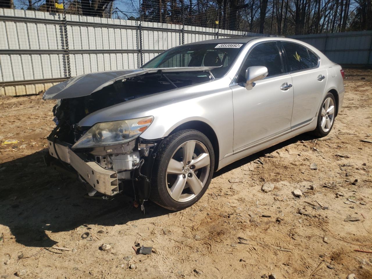 Photo 2 from auction – 2010 LEXUS LS 460 with VIN JTHBL5EF7A5094374