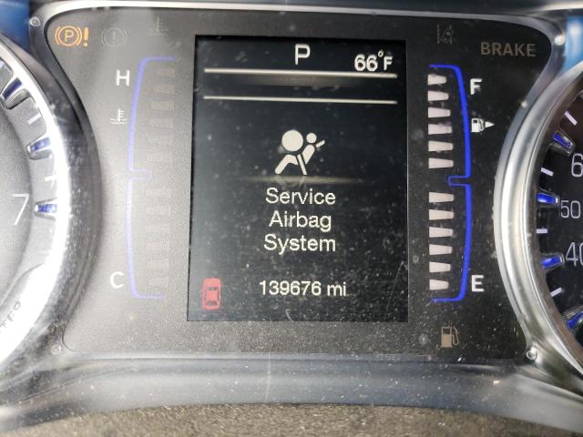 Photo 8 from auction – 2016 CHRYSLER 200 LIMITE with VIN 1C3CCCAB3GN152491
