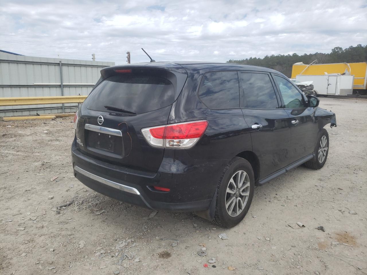 Photo 4 from auction – 2014 NISSAN PATHFINDER with VIN 5N1AR2MN7EC735944