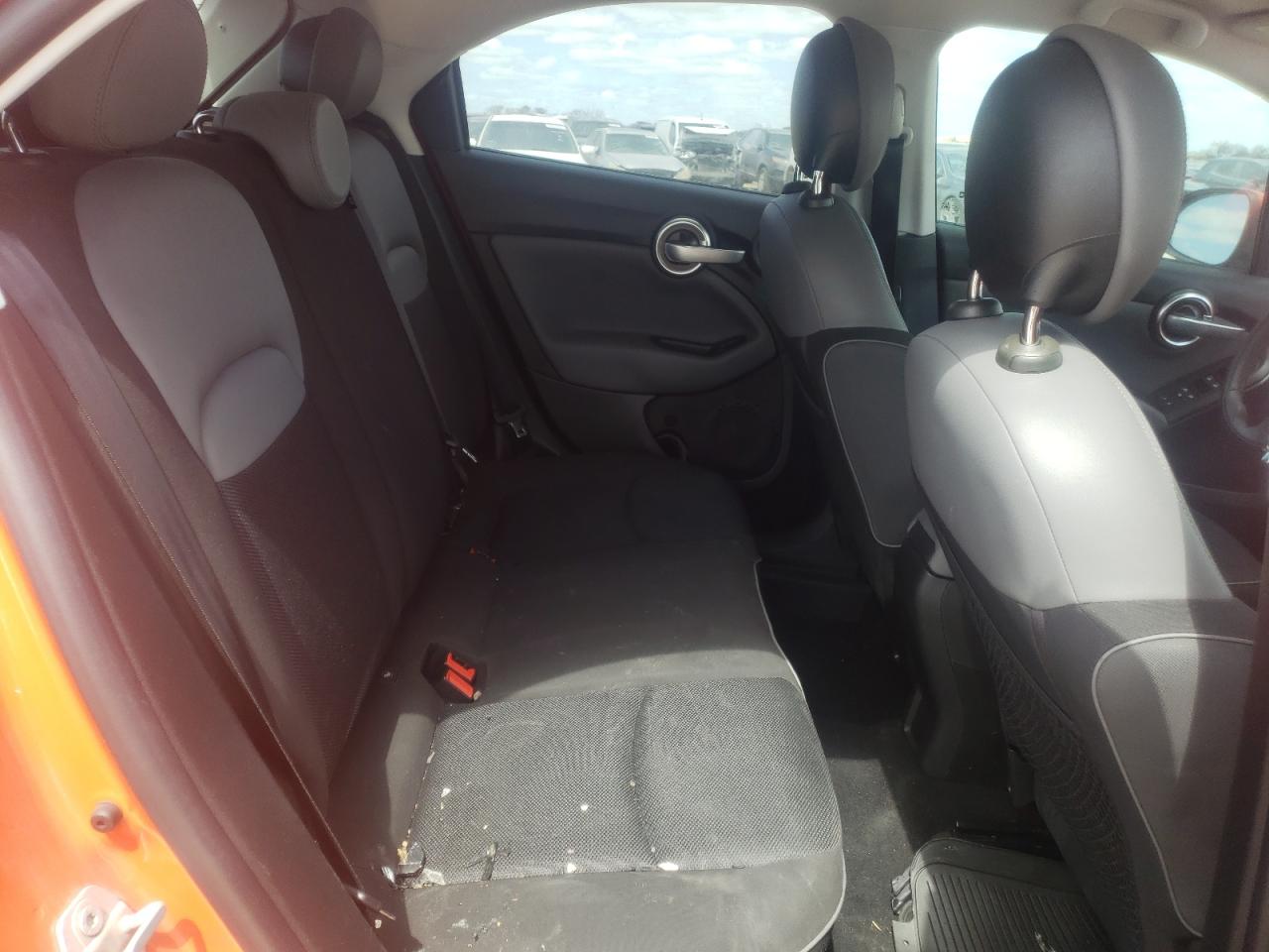 Photo 6 from auction – 2016 FIAT 500X EASY with VIN ZFBCFXBT5GP437654