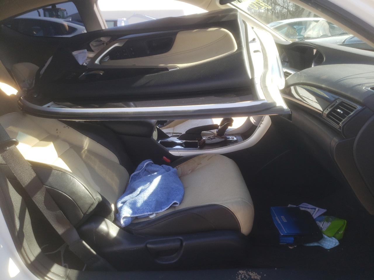 Photo 5 from auction – 2014 HONDA ACCORD EXL with VIN 1HGCT2B89EA009107