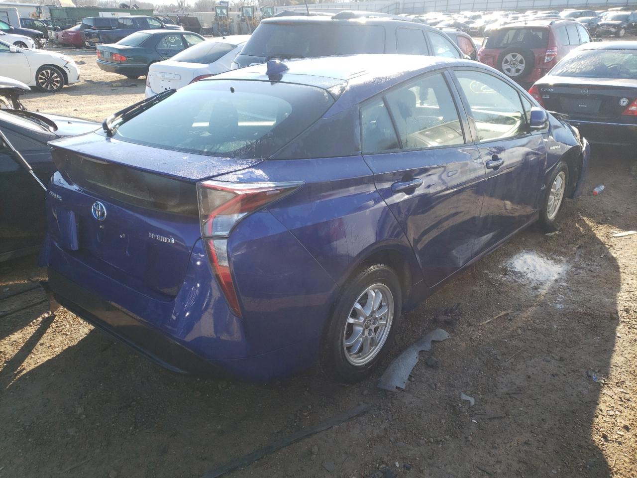 Photo 4 from auction – 2016 TOYOTA PRIUS with VIN JTDKBRFU6G3530872