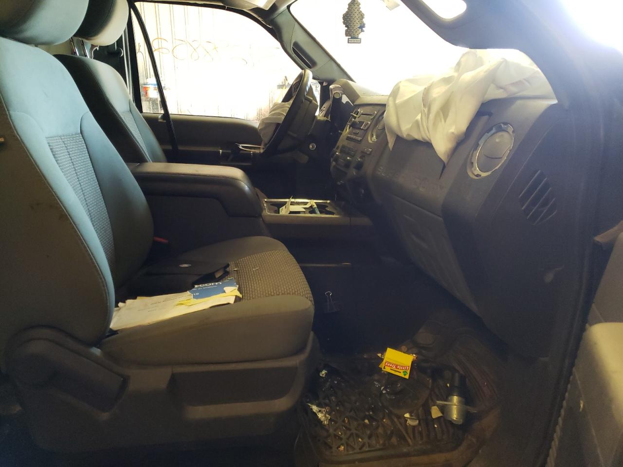 Photo 5 from auction – 2012 FORD F250 SUPER with VIN 1FT7X2B64CEA94706