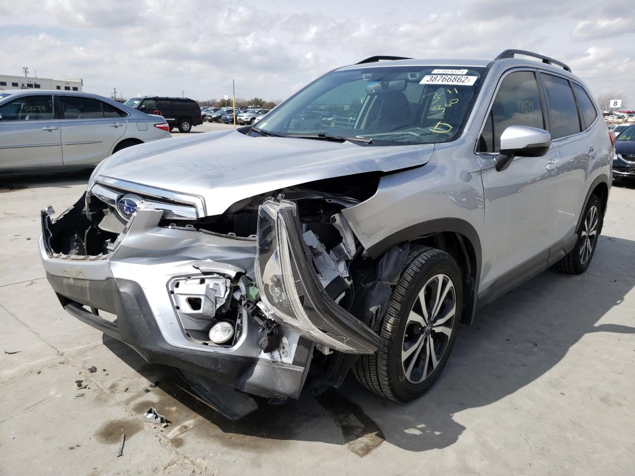 Photo 2 from auction – 2019 SUBARU FORESTER L with VIN JF2SKAUC1KH405254