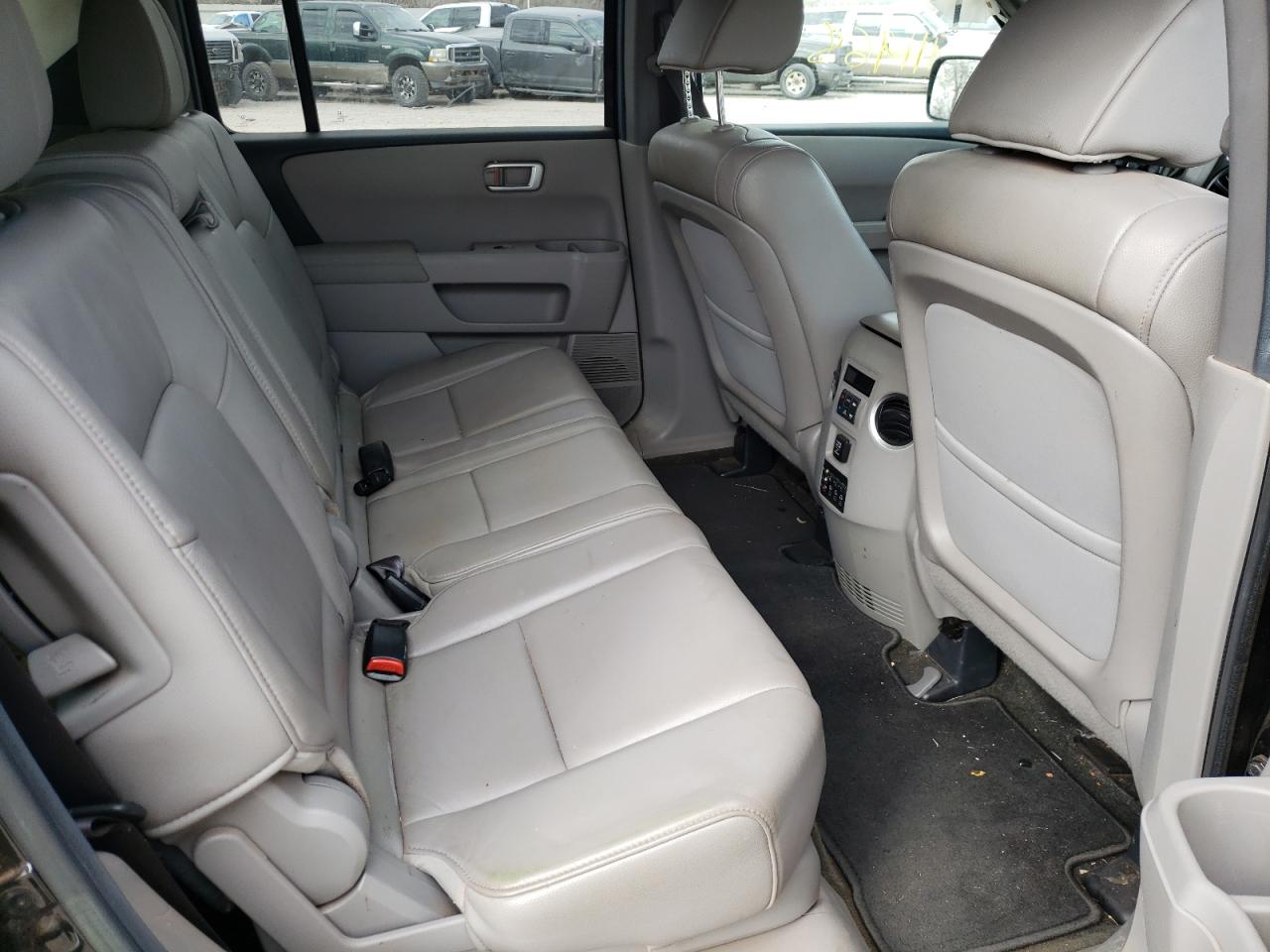 Photo 6 from auction – 2013 HONDA PILOT EXL with VIN 5FNYF4H62DB034367