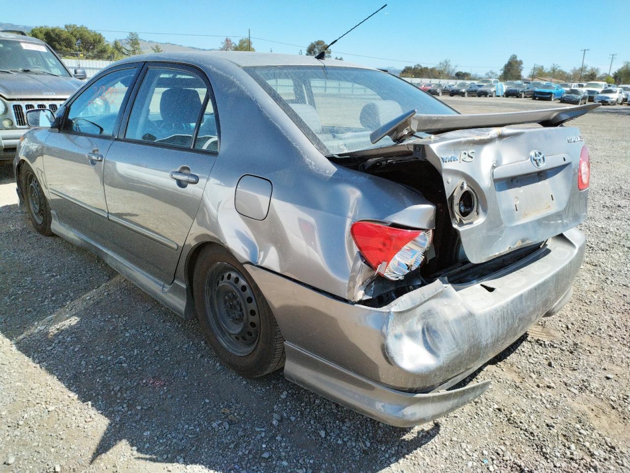 Photo 3 from auction – 2004 TOYOTA COROLLA with VIN 1NXBR32E34Z282461