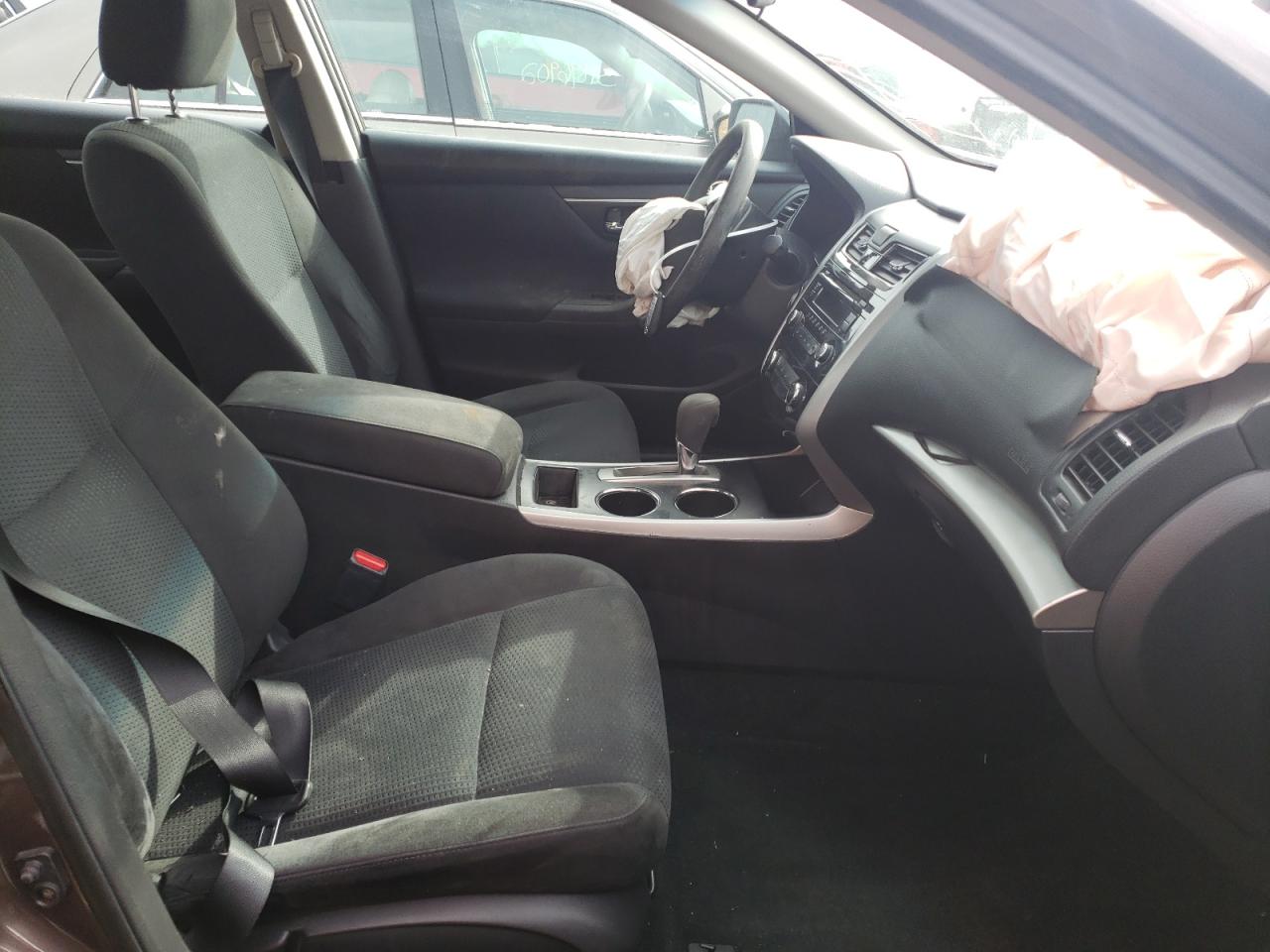 Photo 5 from auction – 2015 NISSAN ALTIMA 2.5 with VIN 1N4AL3AP3FC204135