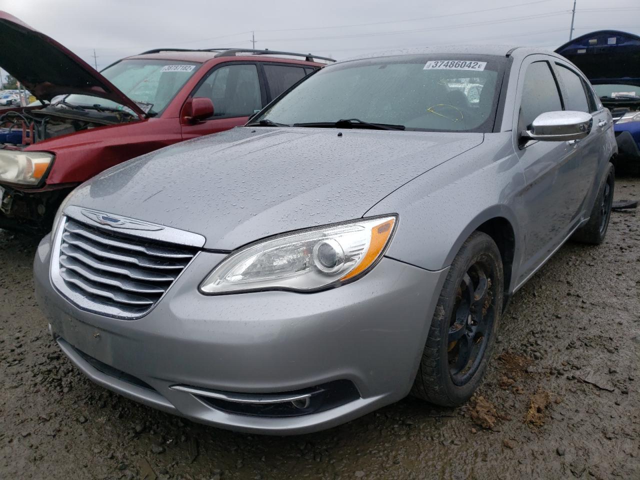 Photo 2 from auction – 2013 CHRYSLER 200 LIMITE with VIN 1C3CCBCG0DN720324