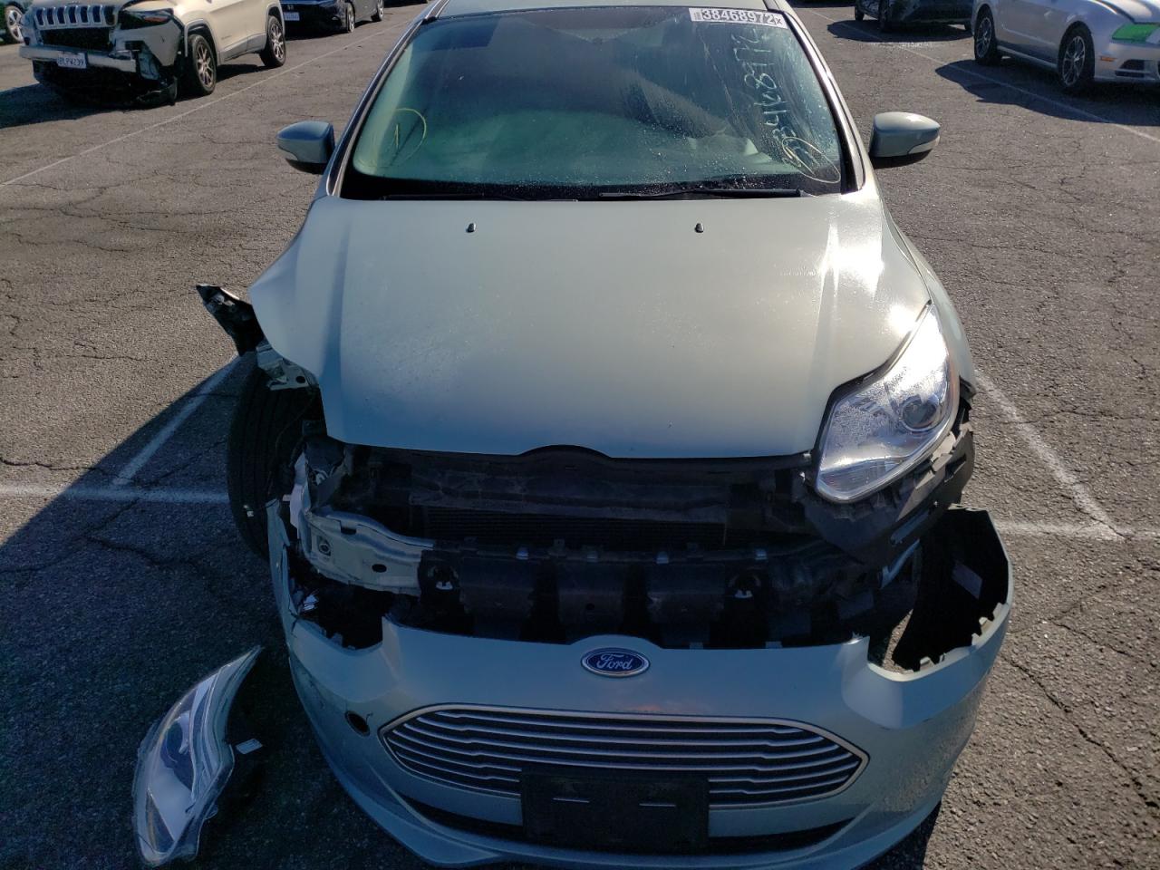 Photo 9 from auction – 2013 FORD FOCUS BEV with VIN 1FADP3R41DL363051