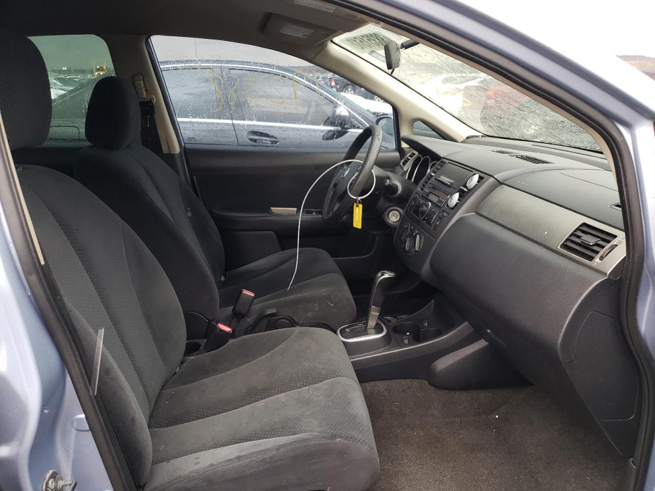 Photo 5 from auction – 2010 NISSAN VERSA S with VIN 3N1BC1CP6AL354014
