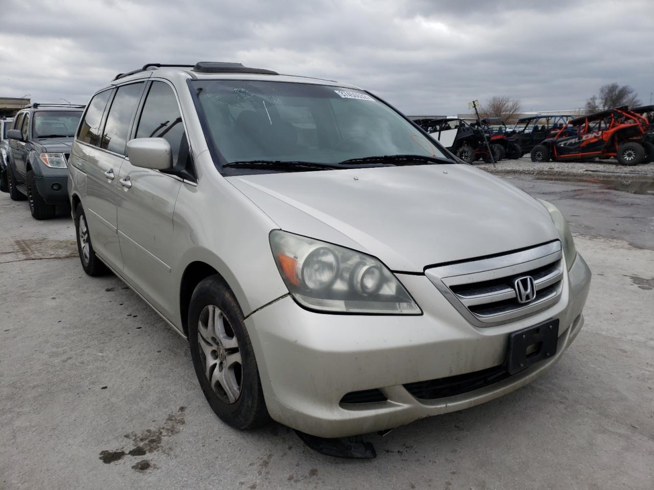 HONDA ODYSSEY EX 2005 with VIN 5FNRL38655B040690 - Photo from auction