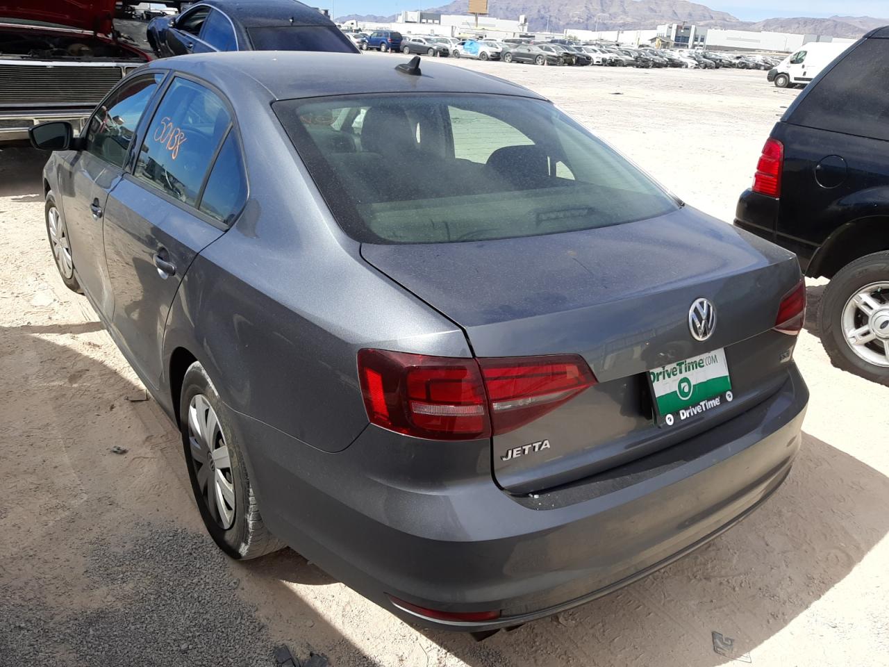 Photo 3 from auction – 2016 VOLKSWAGEN JETTA S with VIN 3VW267AJ9GM356183