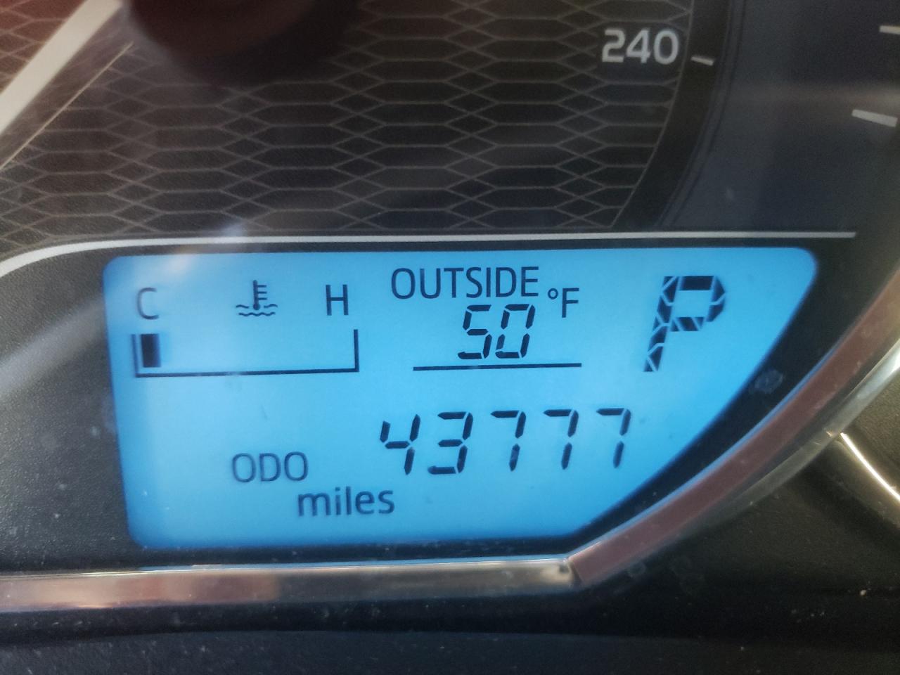 Photo 8 from auction – 2015 TOYOTA COROLLA L with VIN 2T1BURHE0FC251293