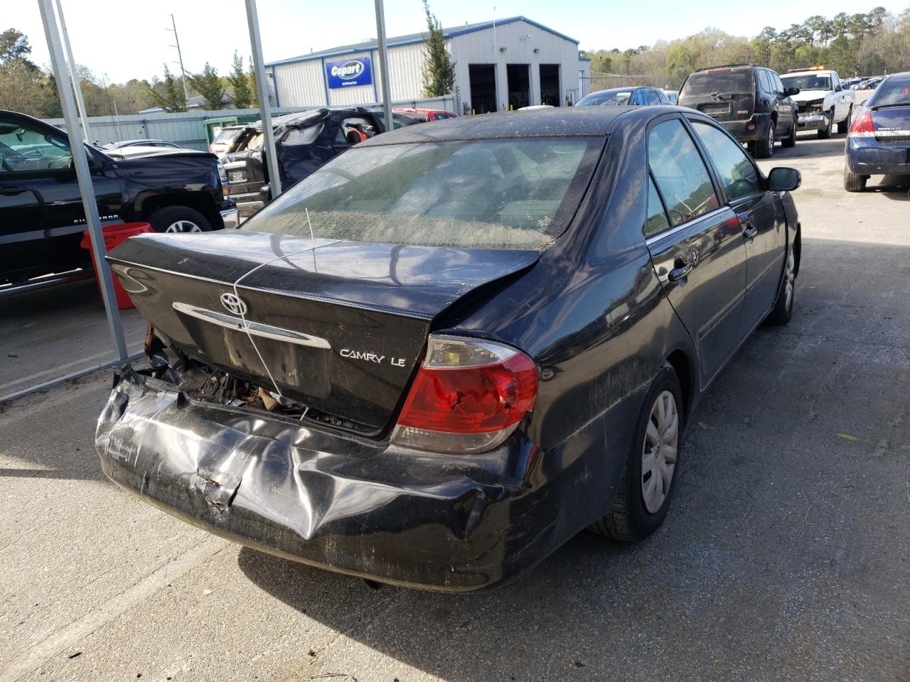 Photo 4 from auction – 2005 TOYOTA CAMRY LE with VIN 4T1BE32K25U010325