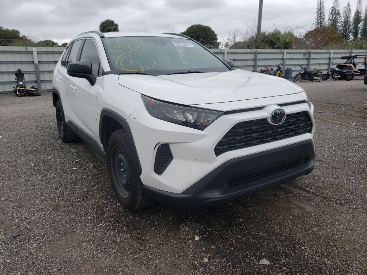 TOYOTA RAV4 LE 2020 with VIN 2T3H1RFV2LC048656 - Photo from auction
