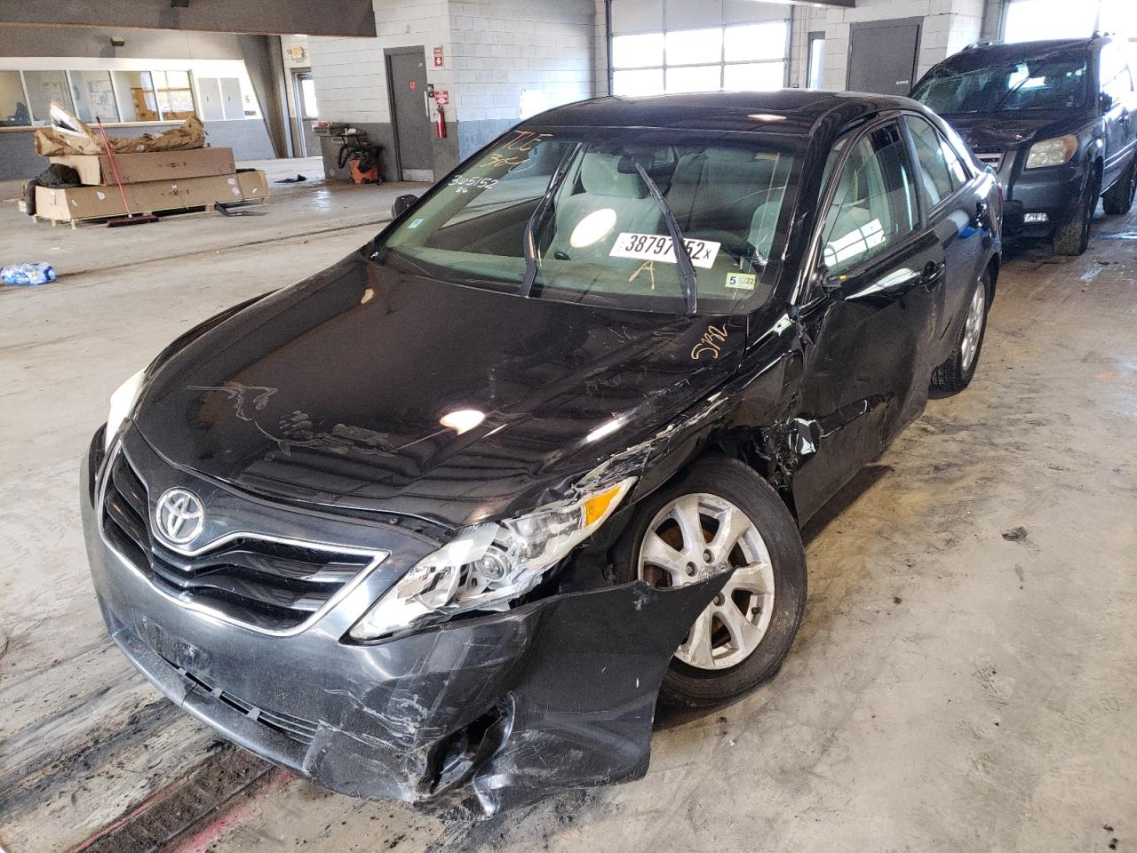 Photo 2 from auction – 2010 TOYOTA CAMRY BASE with VIN 4T1BF3EK8AU100534