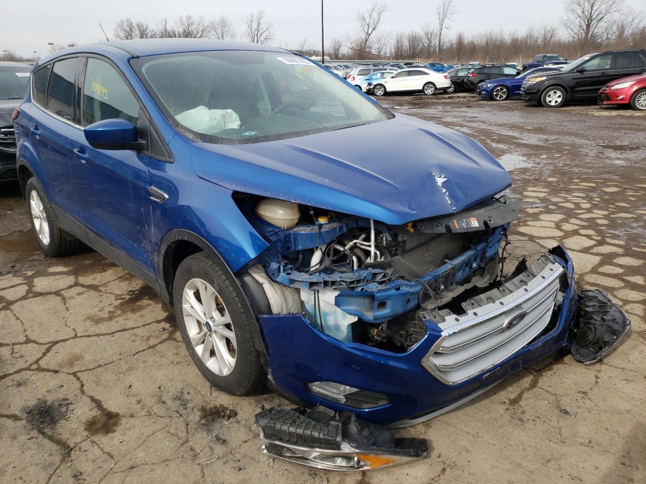 Photo 1 from auction – 2019 FORD ESCAPE SE with VIN 1FMCU0GD7KUA45700