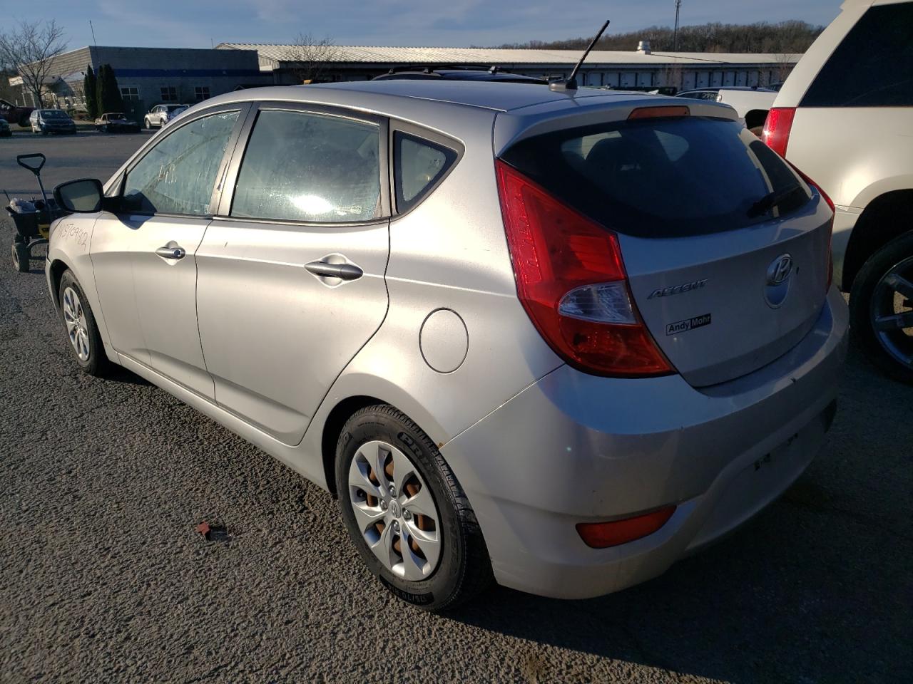 Photo 3 from auction – 2016 HYUNDAI ACCENT SE with VIN KMHCT5AE3GU255462